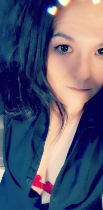 Nikki, 32  female escort, Buffalo