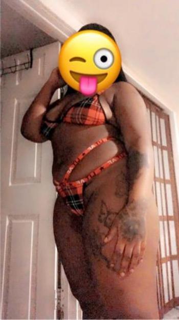  585-312-9290, 23  female escort, Buffalo