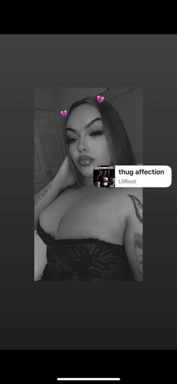 Cherry, 23  female escort, Buffalo