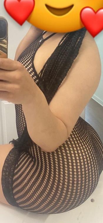 Honey  , 22  female escort, Buffalo