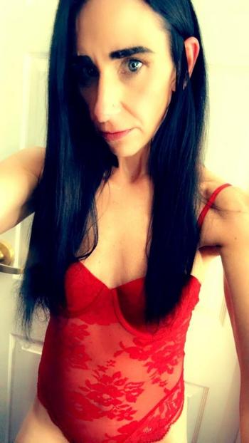 Rebecca/Becky, 44  female escort, Buffalo