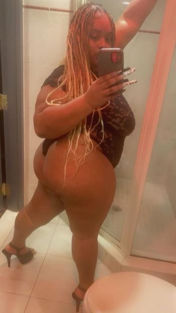 Mya, 27  female escort, Buffalo