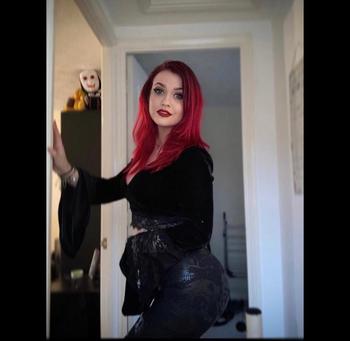 CeeCee, 27  female escort, Buffalo