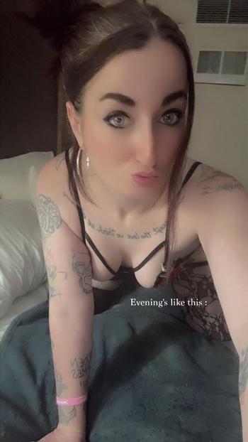 Jade, 27  female escort, Buffalo