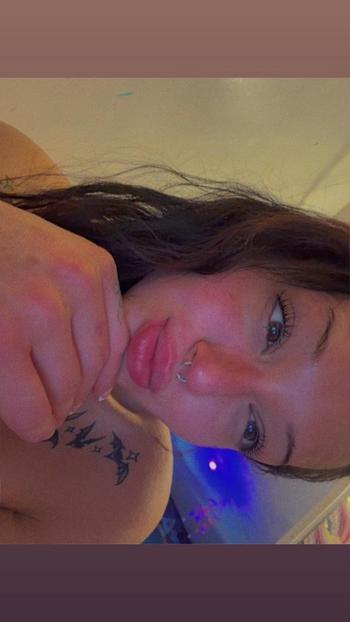 Diamond , 25  female escort, Buffalo